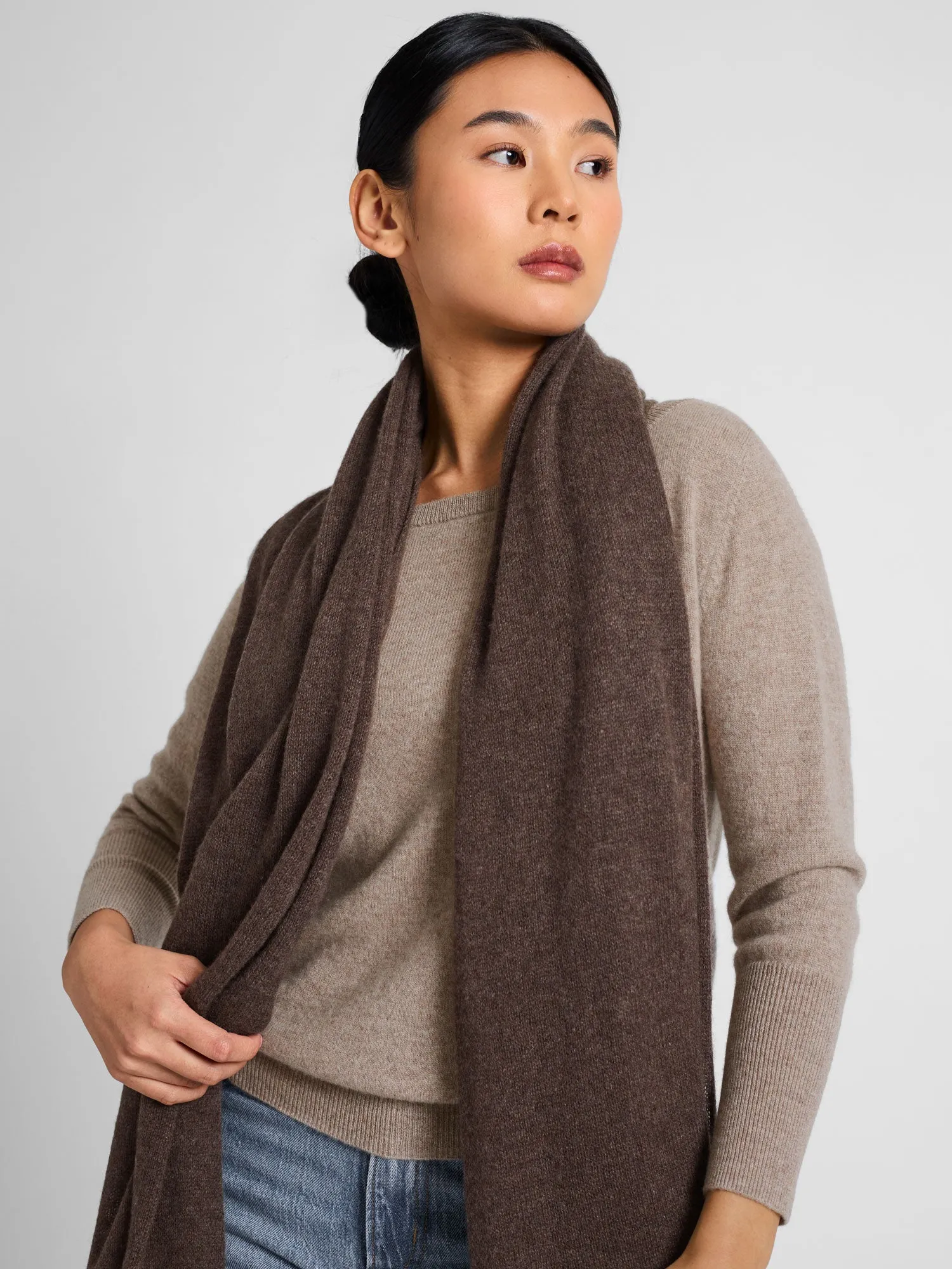 Airy cashmere scarf "Flow" - dark brown