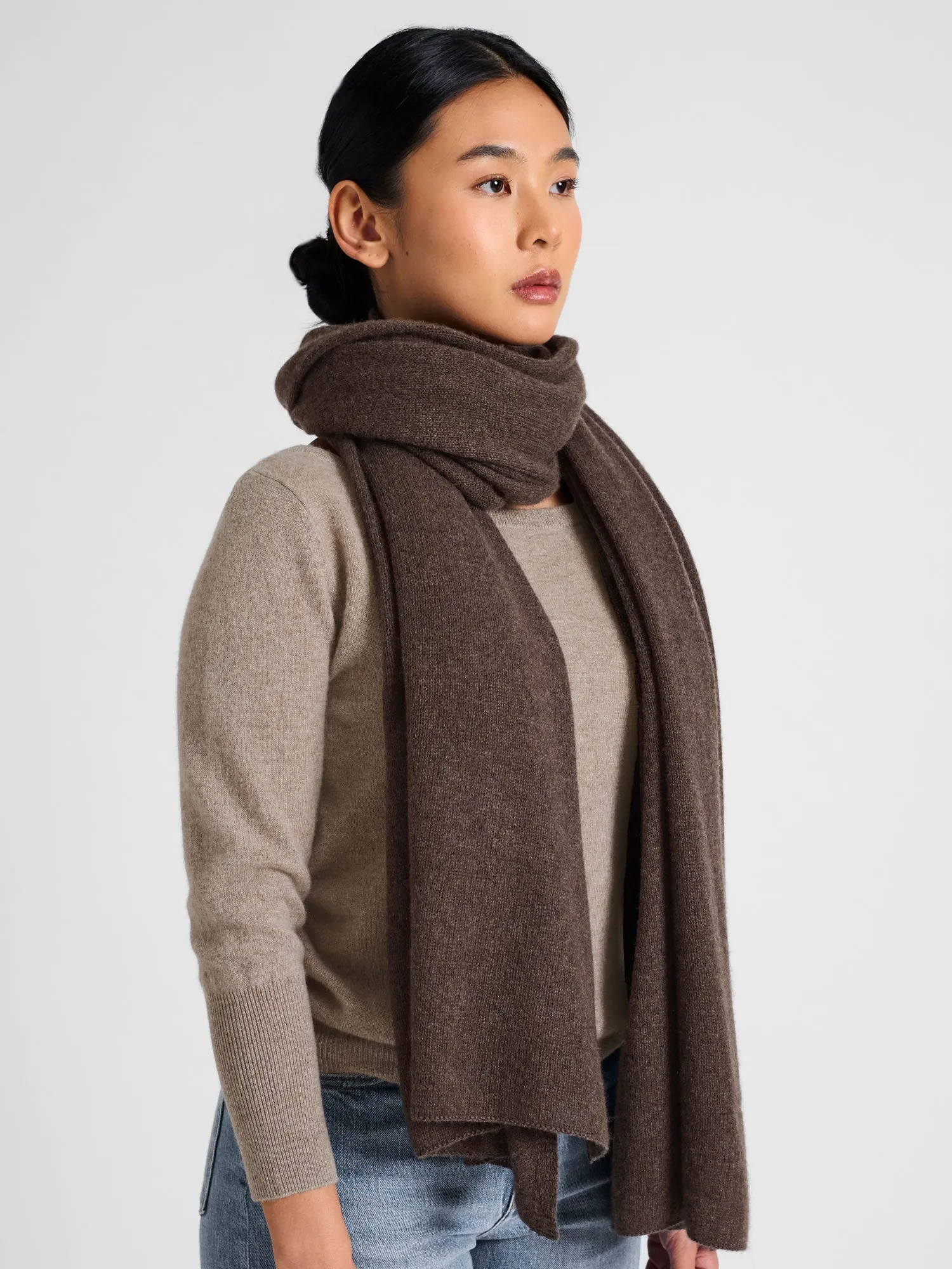 Airy cashmere scarf "Flow" - dark brown