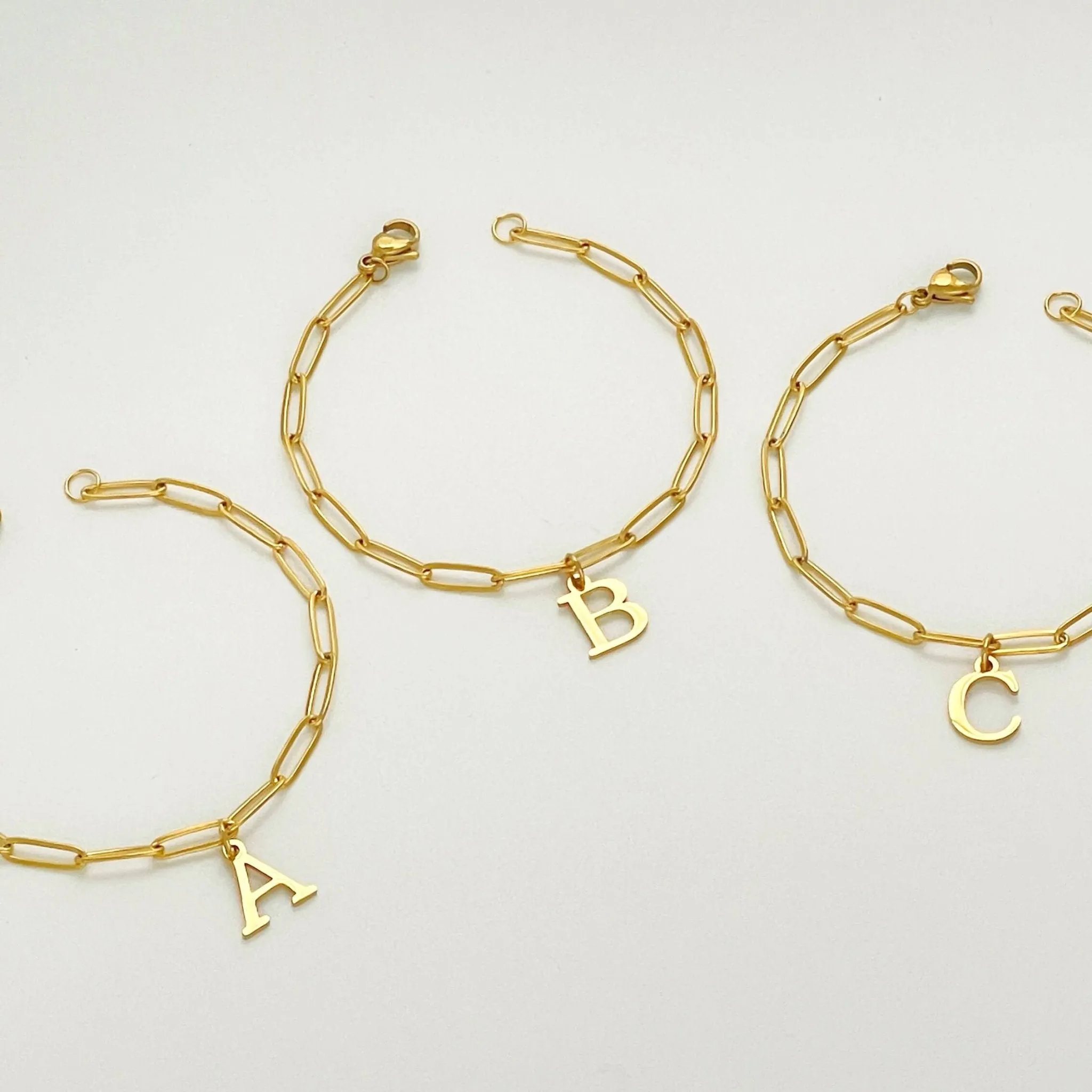 Alphabet Paperclip Bracelet Gold (N-Z)