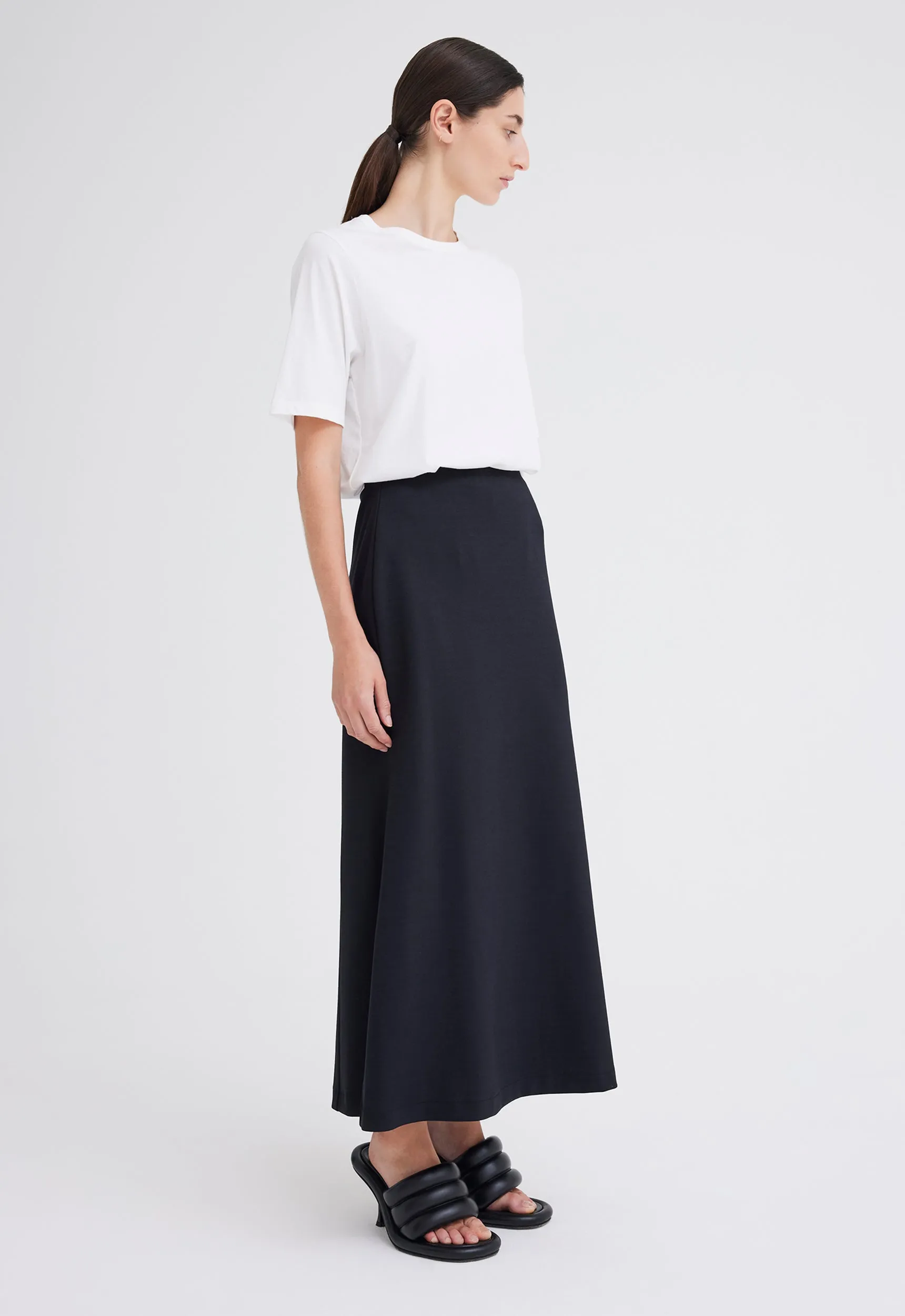 Canon Wool Midi Skirt - Black