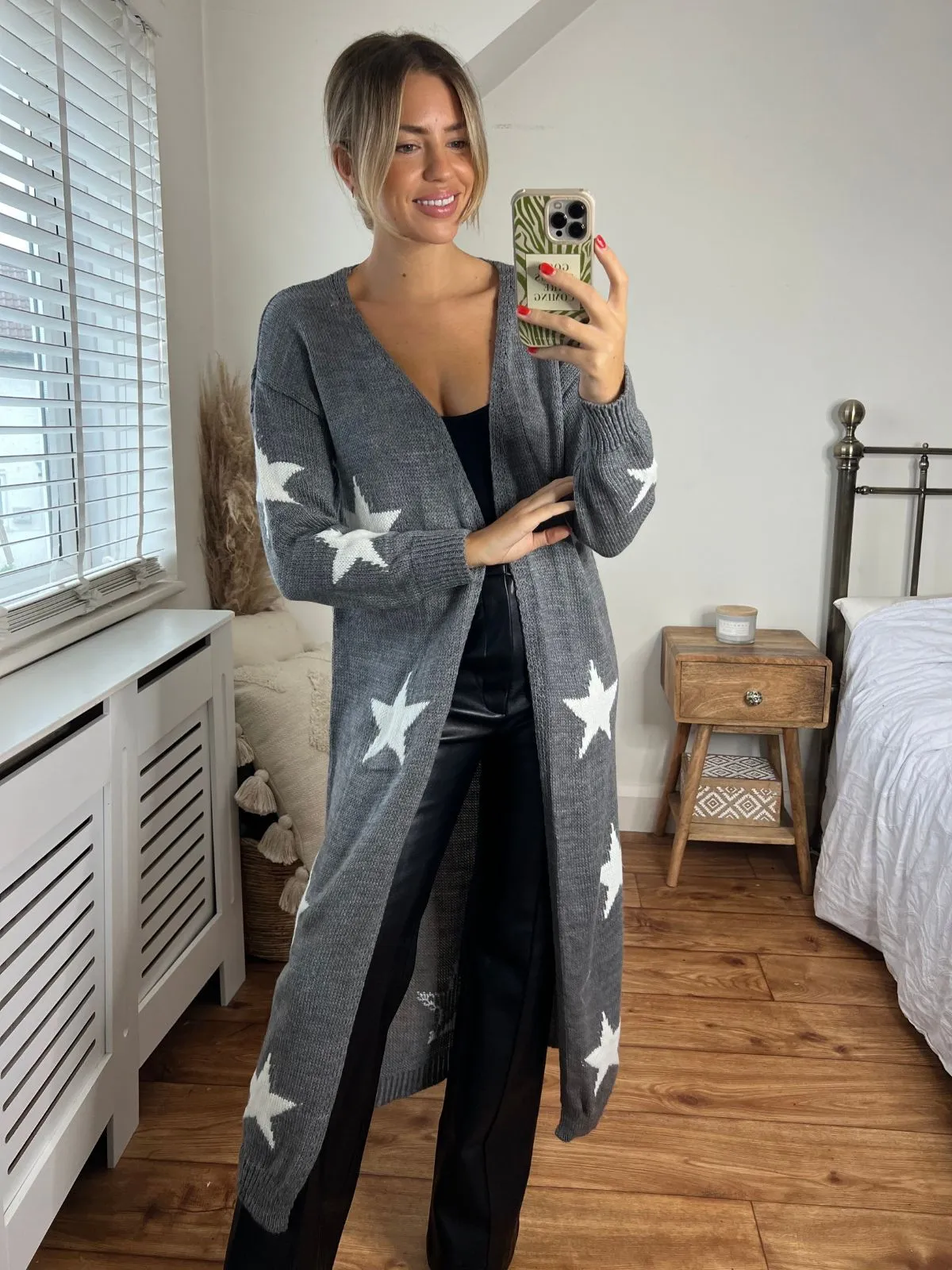 Kaia Star Print Long Cardigan / Grey & White