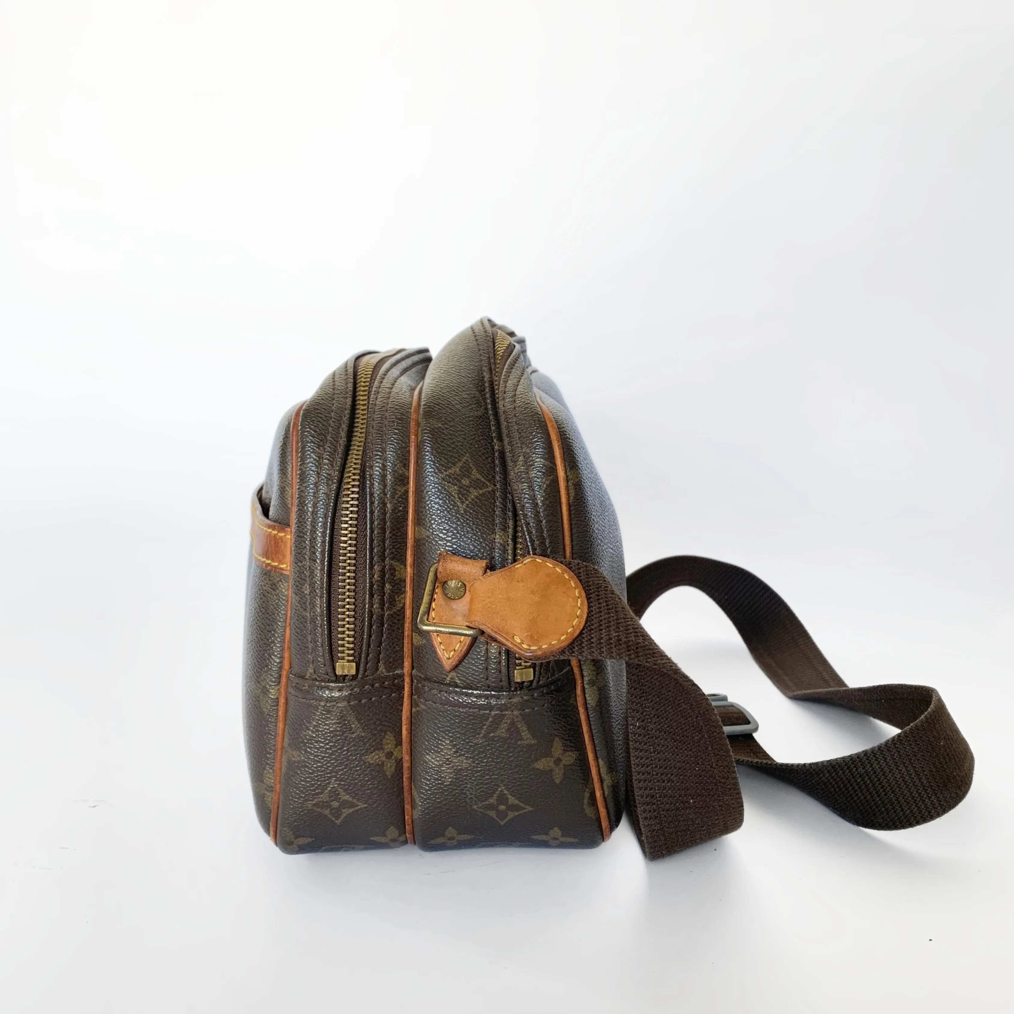 Louis Vuitton Reporter PM Monogram Canvas